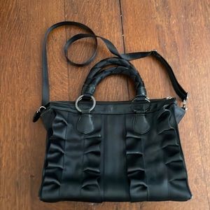 Harvey’s black Lola bag